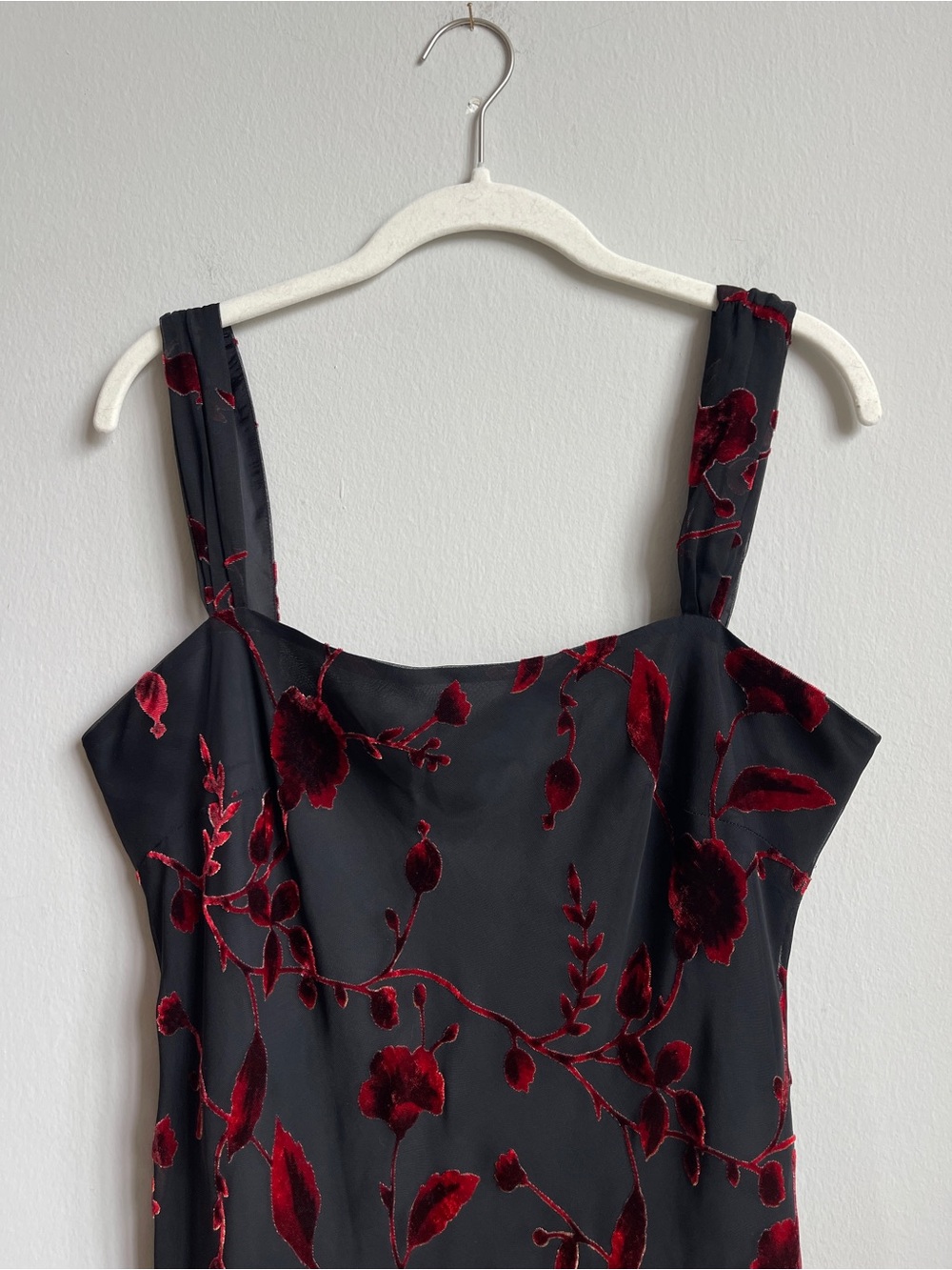 Vintage 90s/Y2K Whimsigoth Black Midi Dress w Red Velvet Floral Burnout - Picture 2 of 4